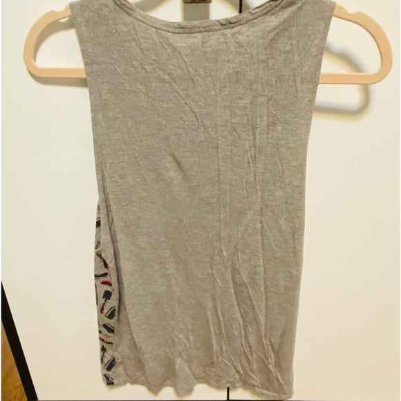 Betsey Johnson 💄 Lipstick Tank with Wide Arm opening for a fun workout attire - Picture 7 of 8